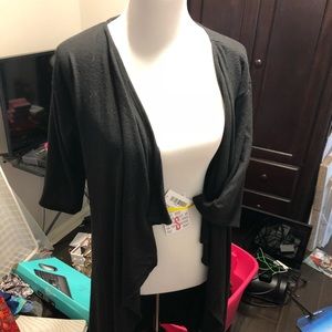 LulaRoe S Shirley - NWT Black sweatshirt material